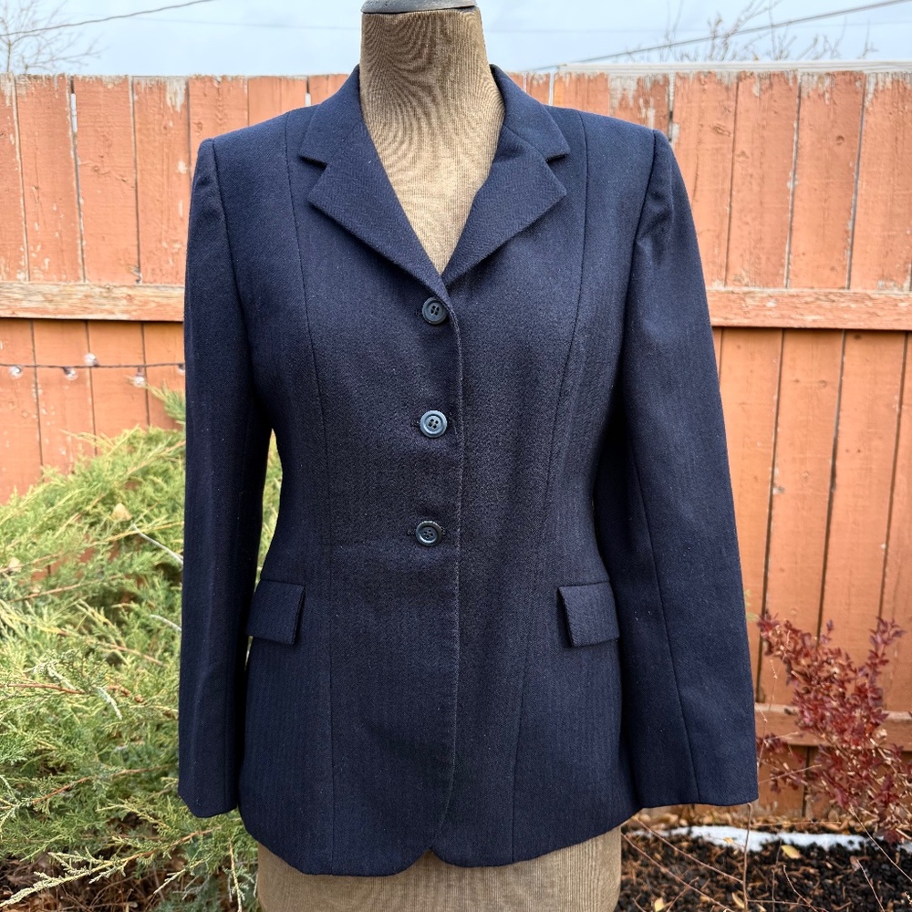 Vintage Preppy Equestrian Style Navy Tailored Blazer